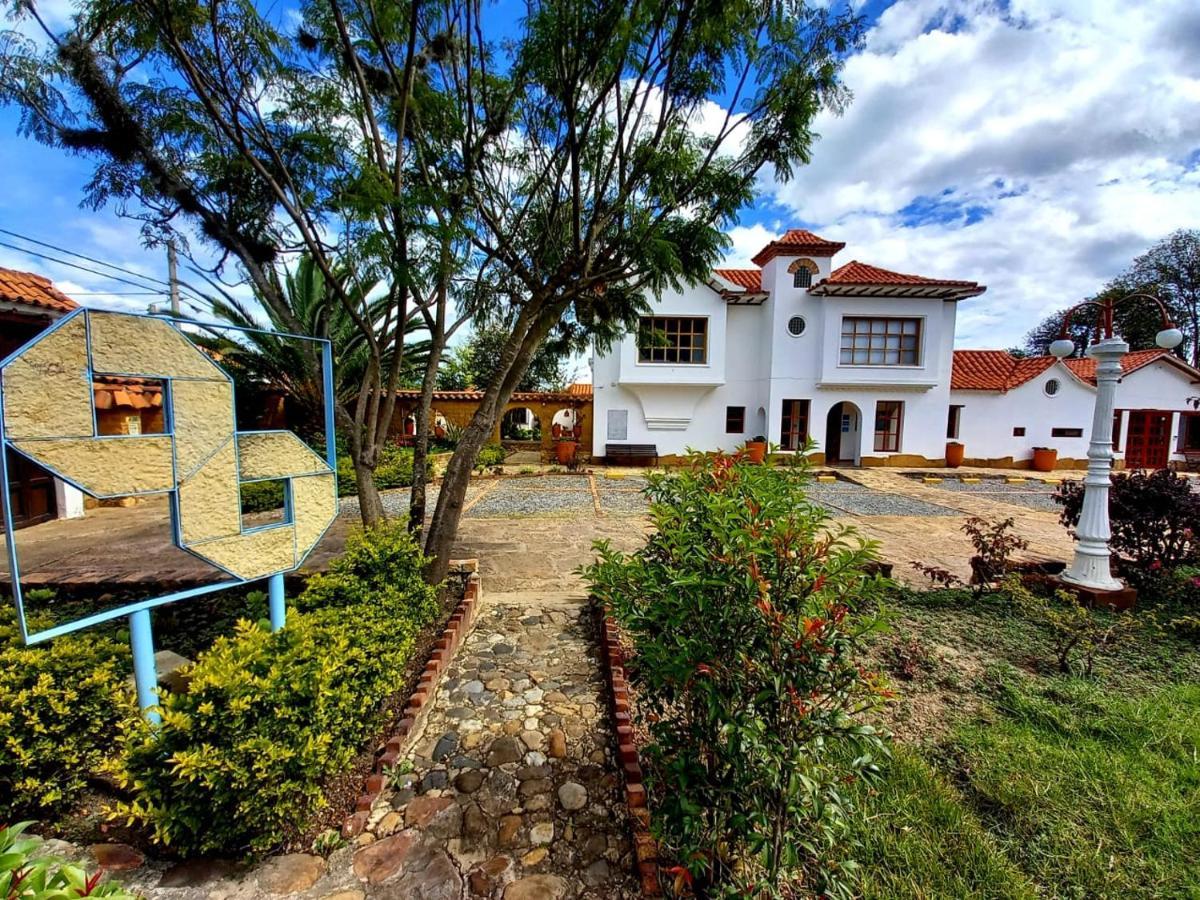 Santiago Diaz Piedrahita Hotel Villa de Leyva Buitenkant foto